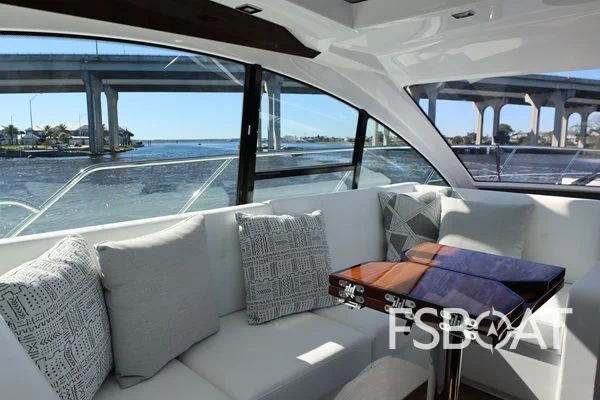 2023 Cruisers Yachts Cantius 50 - Media 6
