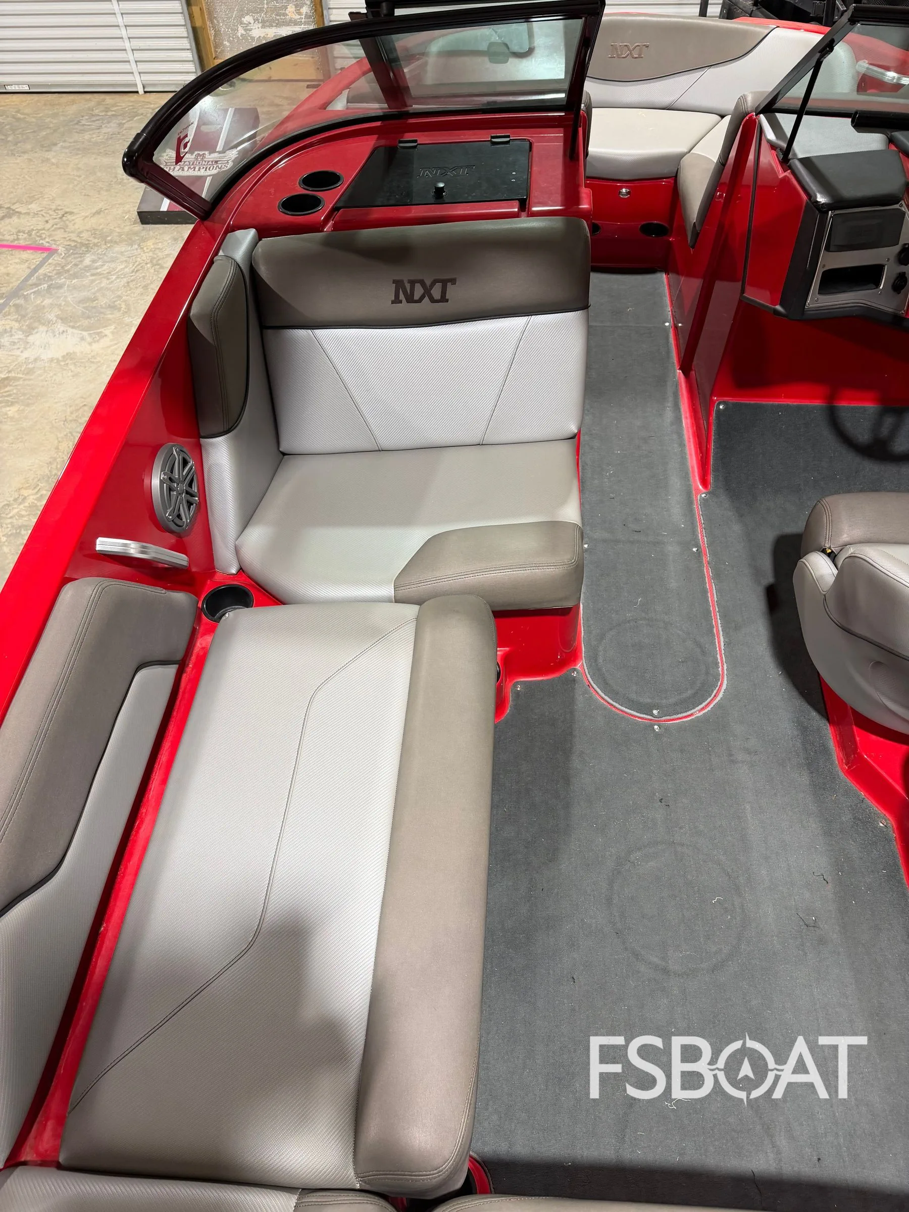 2016 MasterCraft NXT20 - Media 6