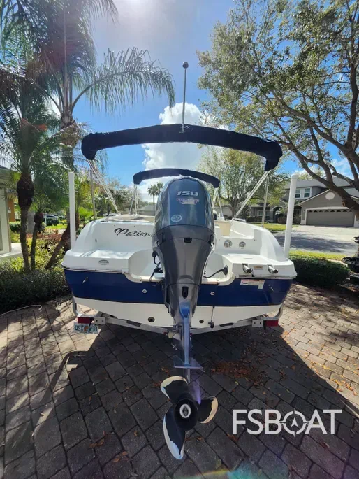 2021 Hurricane SunDeck 201 OB - Media 7
