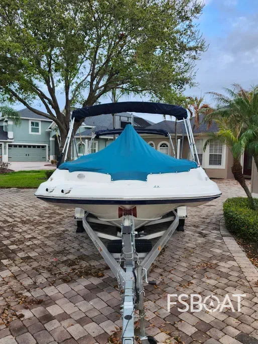 2021 Hurricane SunDeck 201 OB - Media 23