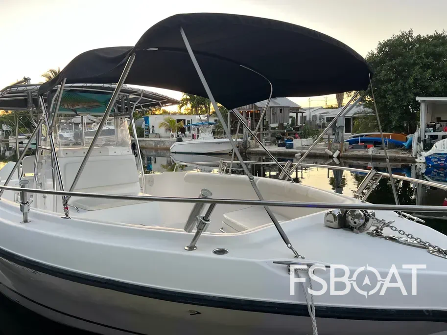 2001 Century 3200 Center Console - Media 6