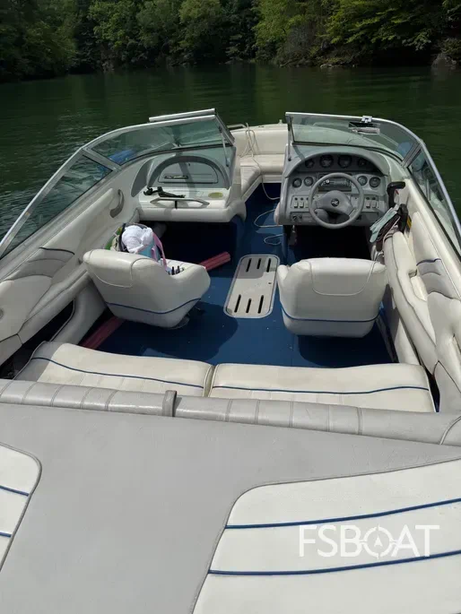 1995 Sea Ray Signature 200 - Media 9