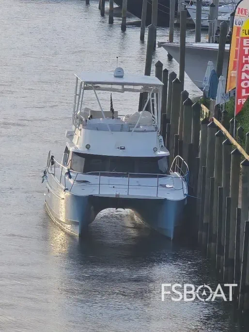 2006 Fountaine Pajot Highland 35 Pilot - Media 3