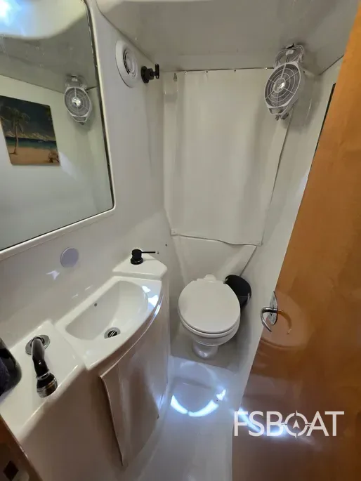 2006 Fountaine Pajot Highland 35 Pilot - Media 23