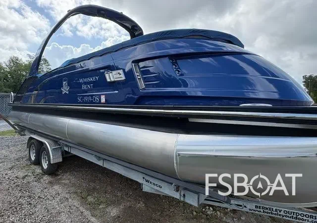 2021 Bennington QX 25 Swingback - Media 4