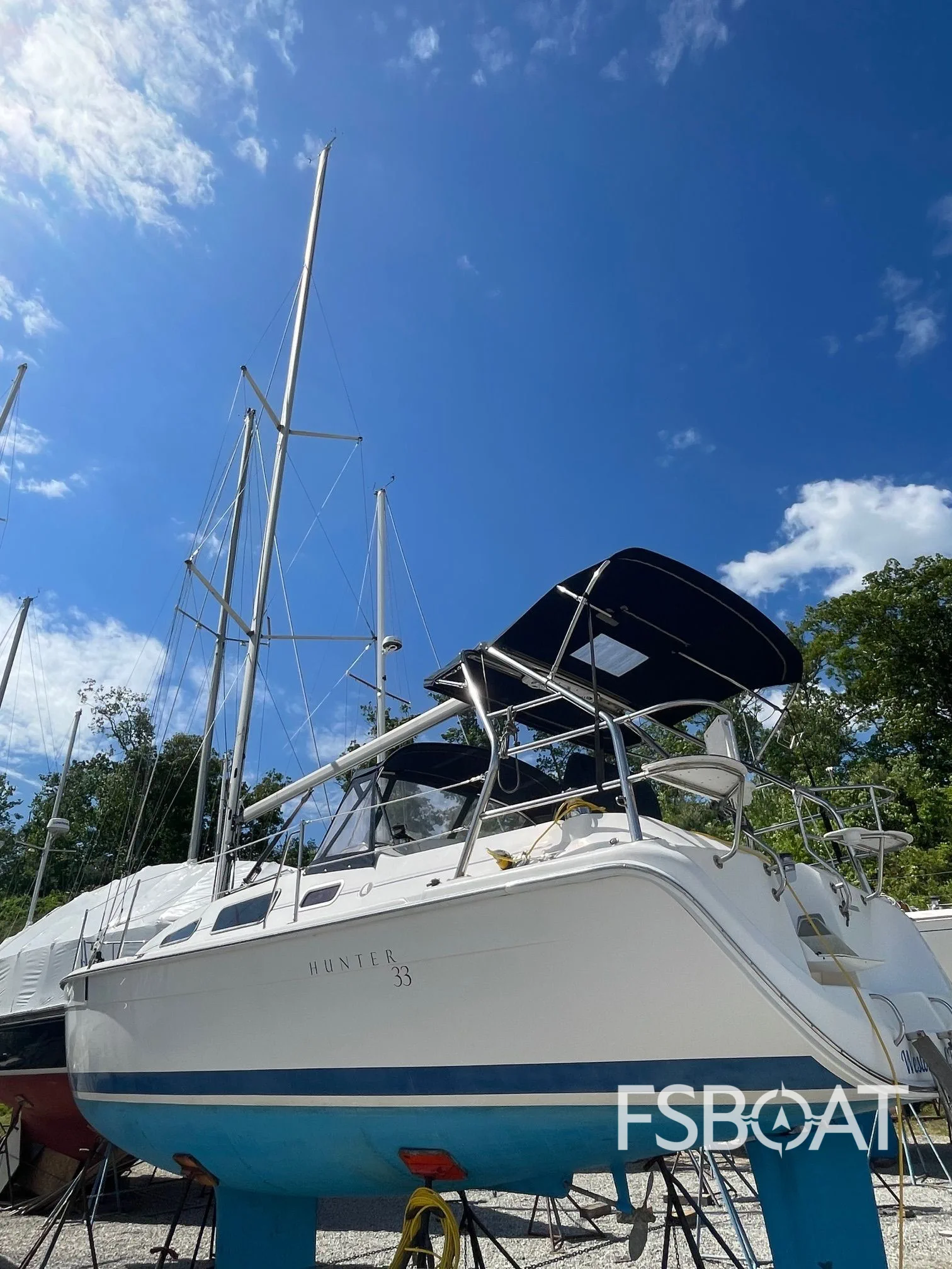 2005 Hunter 33 - Media 5