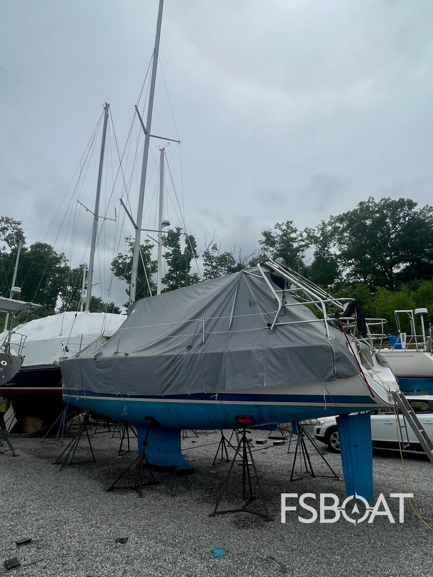 2005 Hunter 33 - Media 3