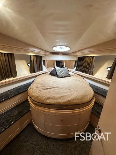 1999 Carver 530 Voyager Pilothouse - Media 5