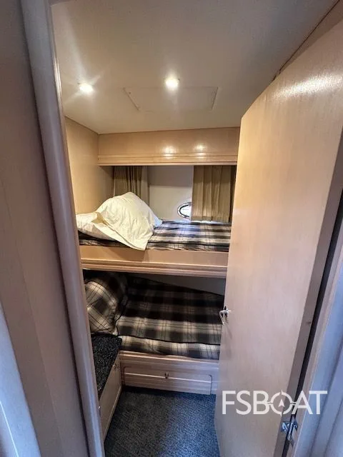 1999 Carver 530 Voyager Pilothouse - Media 6