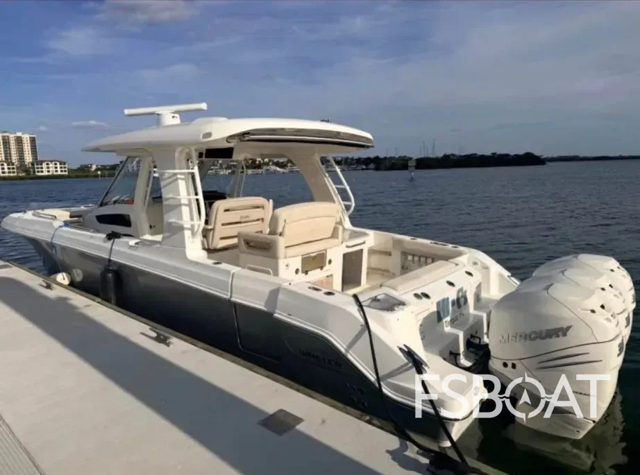 2019 Boston Whaler 350 Realm - Media 2