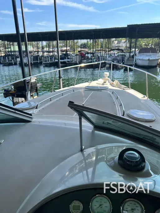2006 Monterey 322 Cruiser - Media 9
