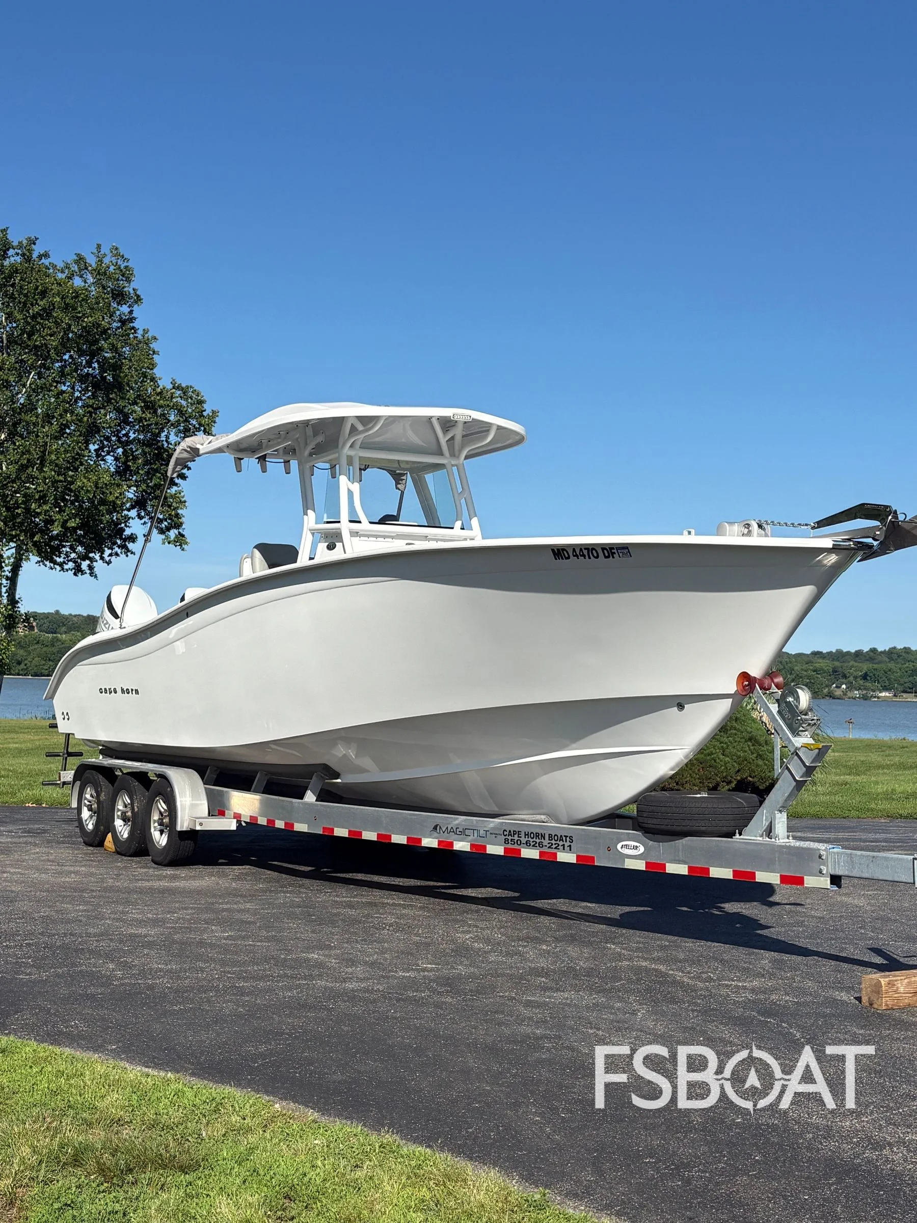 2023 Cape Horn 32XS - Media 2
