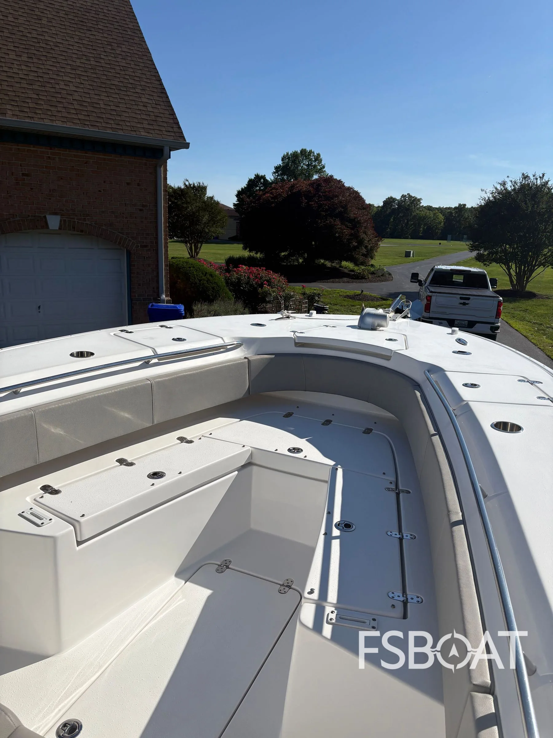2023 Cape Horn 32XS - Media 6