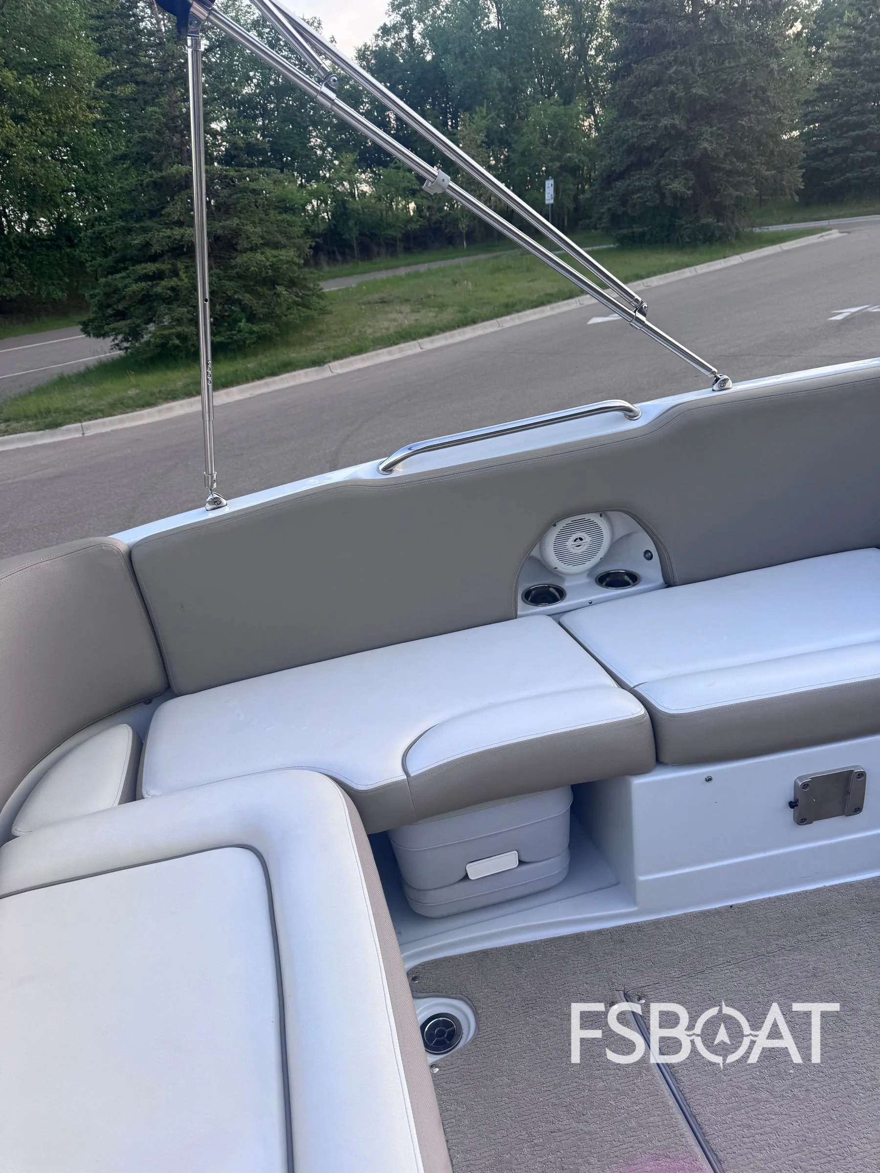 2019 Crownline Eclipse E205 XS - Media 10