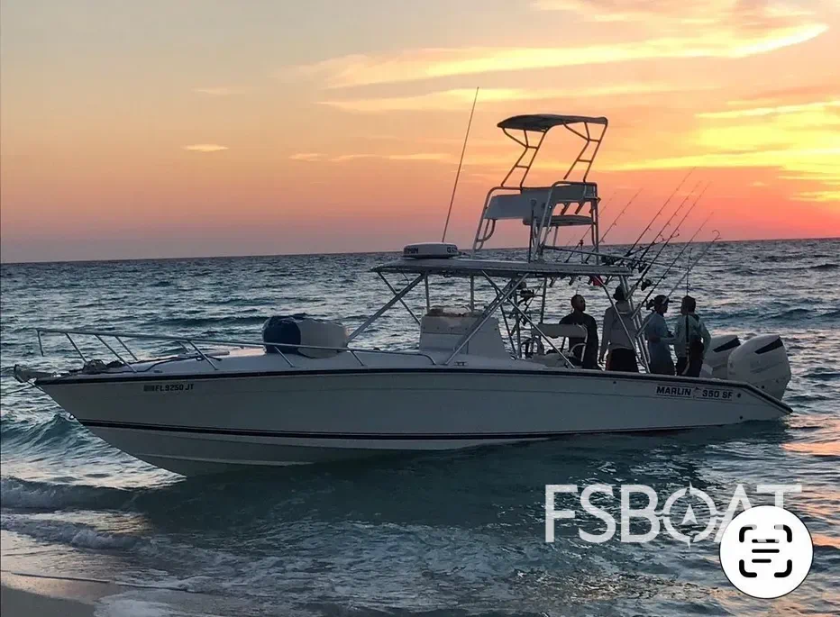 1994 Marlin 35 Center Console - Media 4