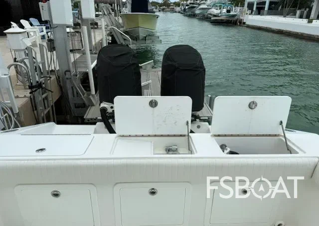 1994 Marlin 35 Center Console - Media 9