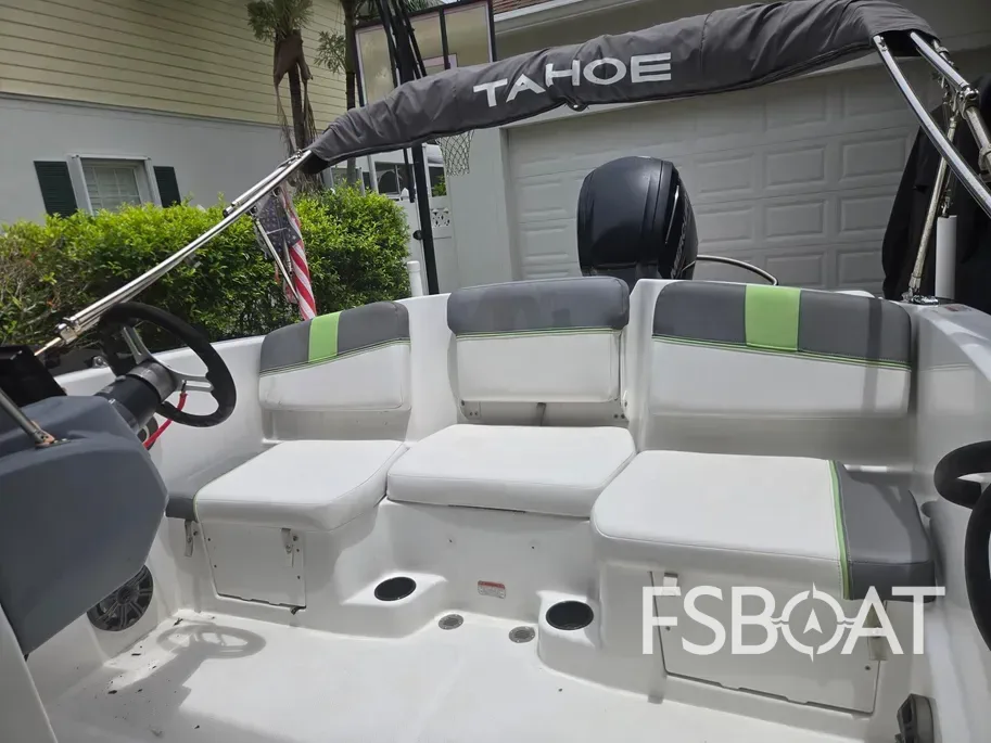 2023 Tahoe T16 - Media 7