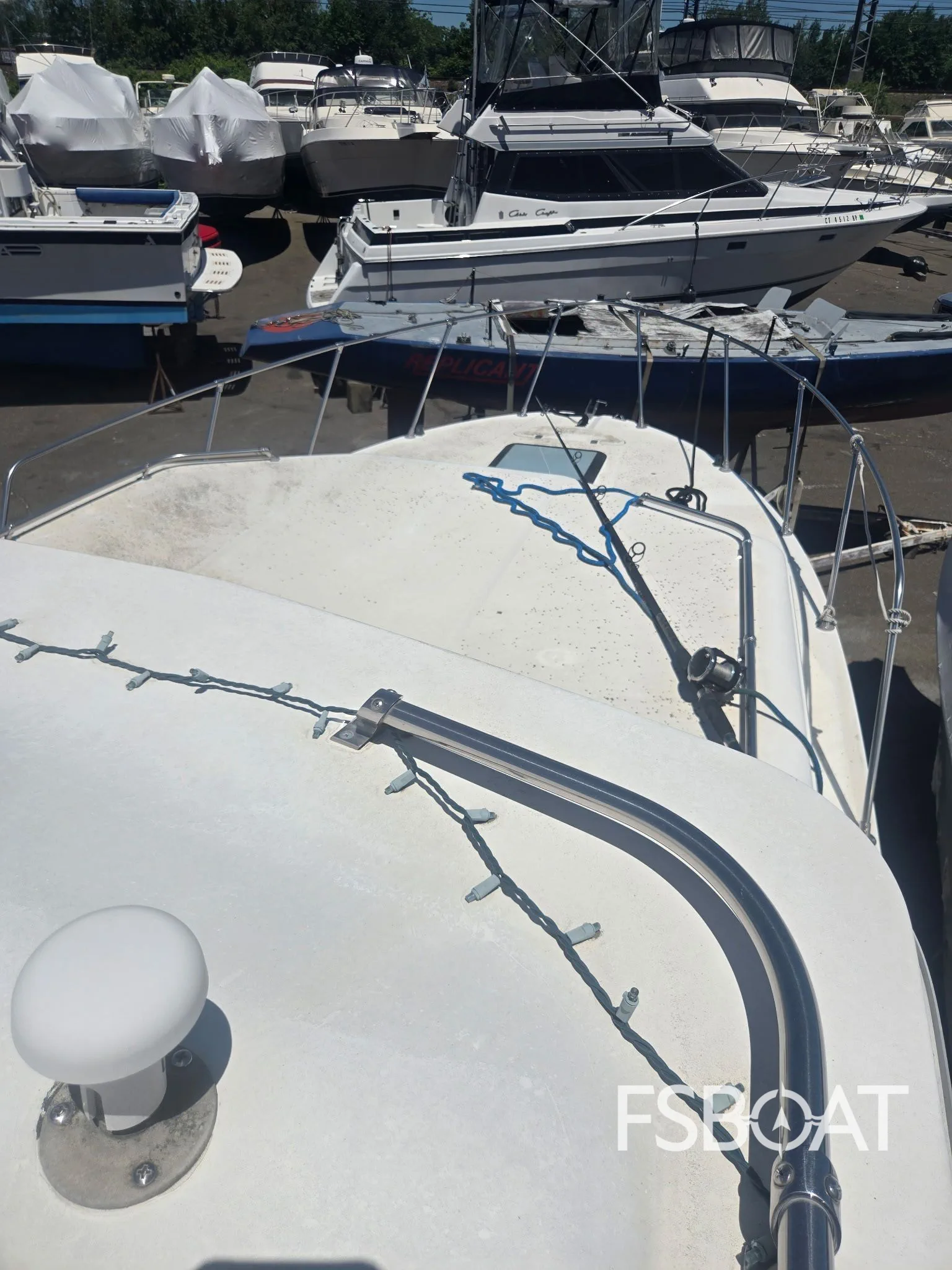 2003 Bayliner 2859 Classic Cruiser - Media 6
