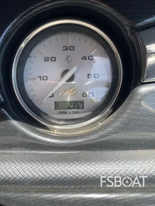2016 Monterey 224FS - Media 12