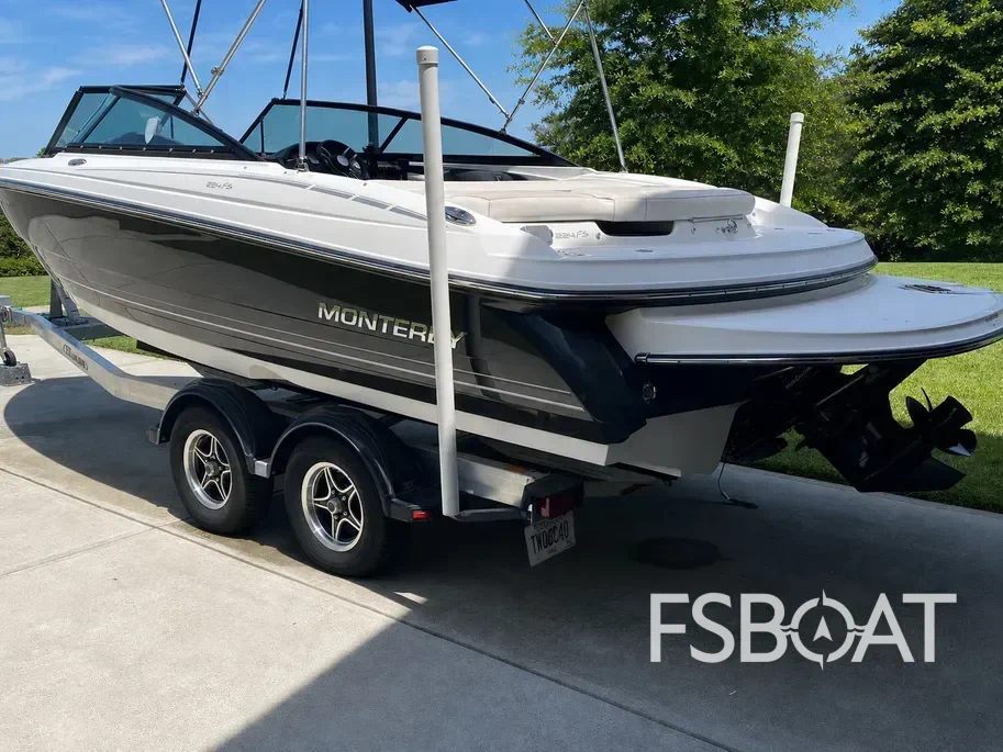 2016 Monterey 224FS - Media 7