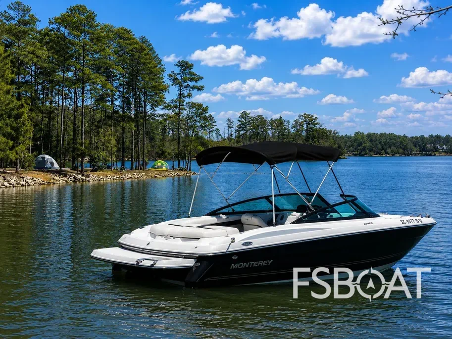 2016 Monterey 224FS - Media 2