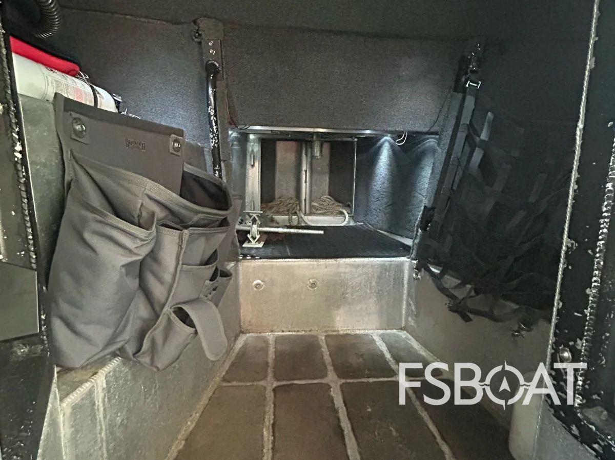 2004 SAFE Boats Defender 25 - Media 12