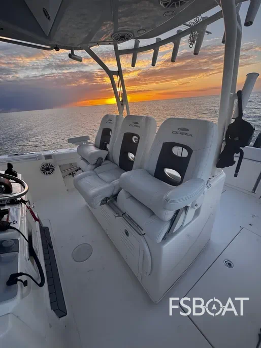 2020 Cobia 350 Center Console - Media 5
