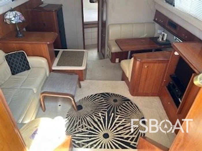 2001 Cruisers Yachts 3750 - Media 9