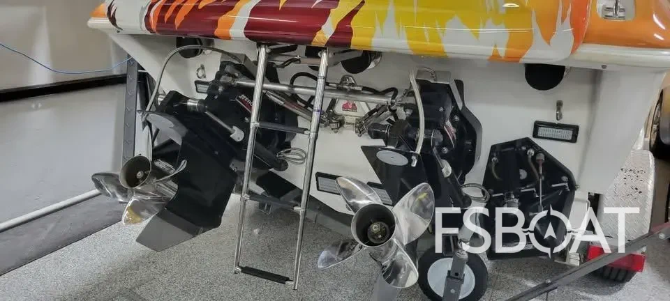 2003 Sunsation 32 Dominator - Media 5