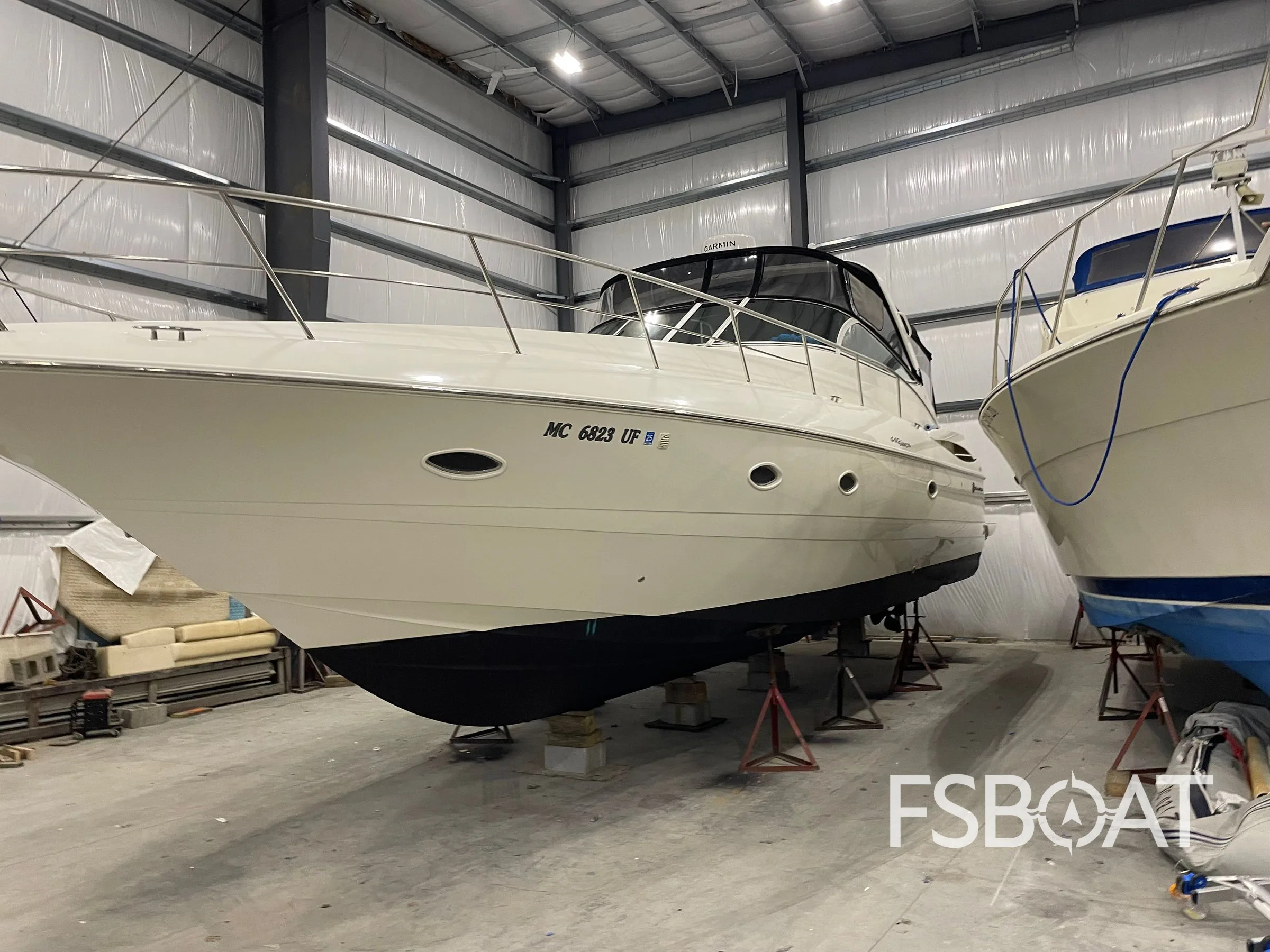 2005 Cruisers Yachts 440 Express - Media 2
