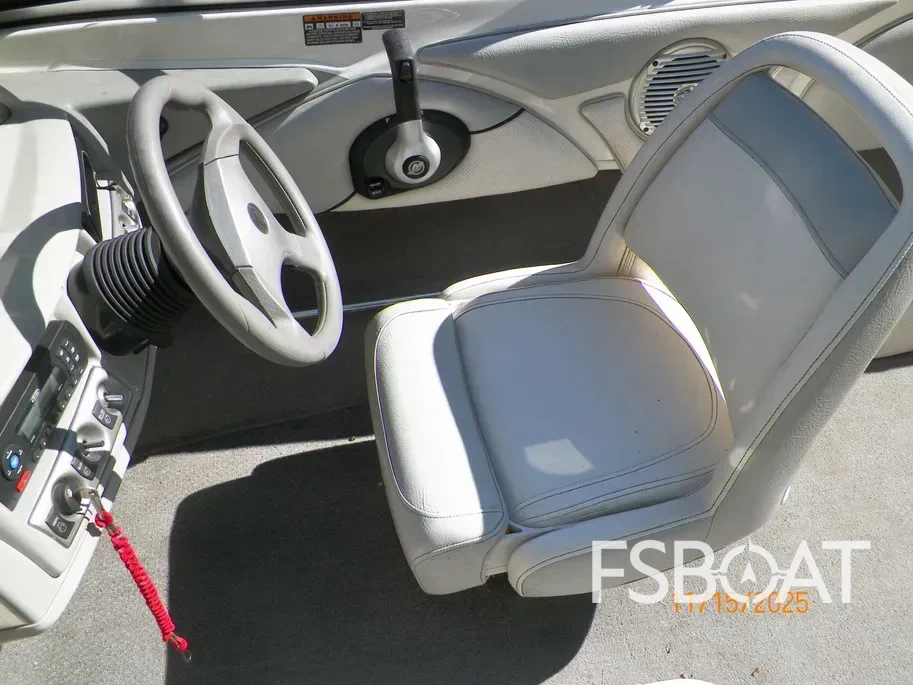2011 Bayliner I/O - Media 9