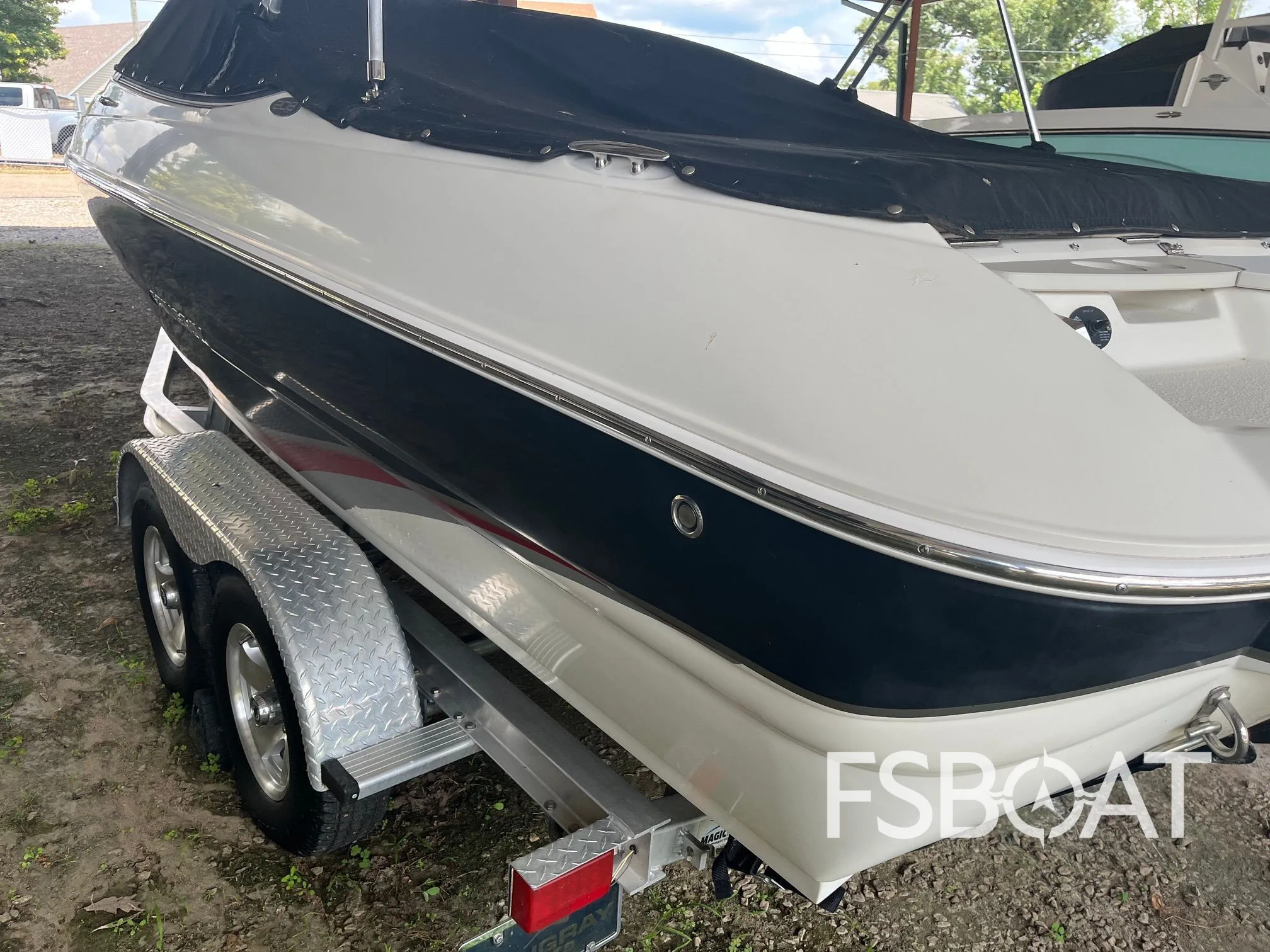 2014 Stingray 208 LR - Media 7