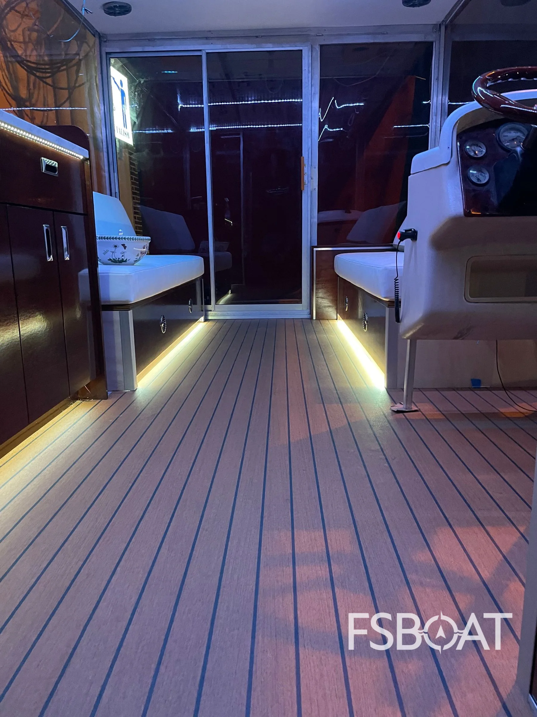 2006 Sun Tracker Pontoon 36 - Media 22