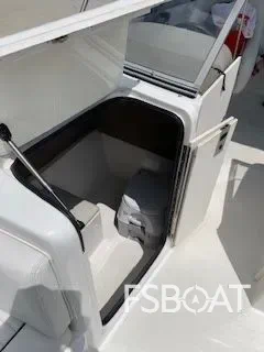 2005 Ebbtide 2400 Fun Cruiser DC - Media 8