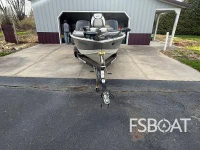 2014 Crestliner 1600 Vision - Media 11
