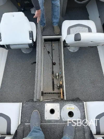 2014 Crestliner 1600 Vision - Media 13
