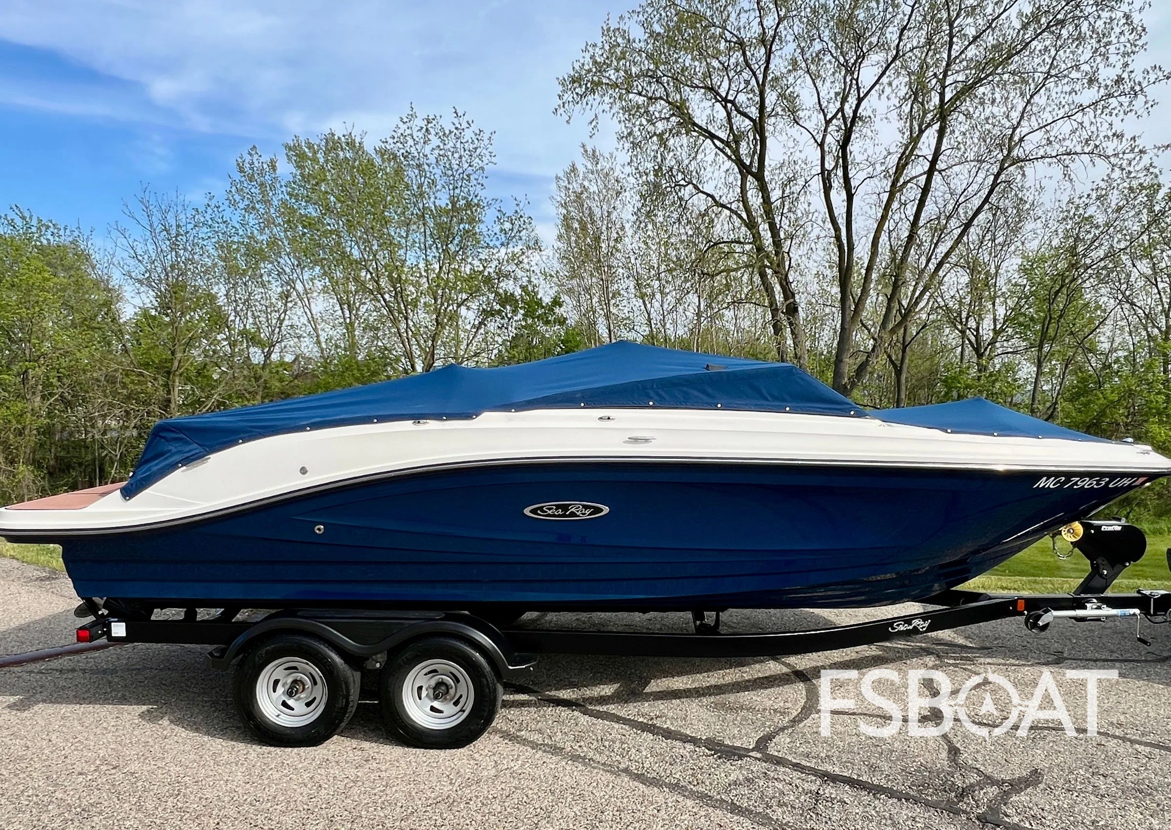 2018 Sea Ray SPX 230 - Media 7