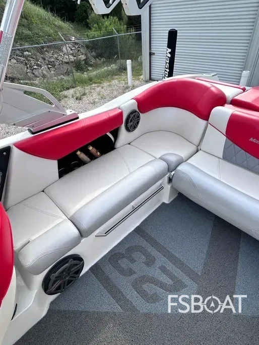 2015 MasterCraft X23 - Media 9
