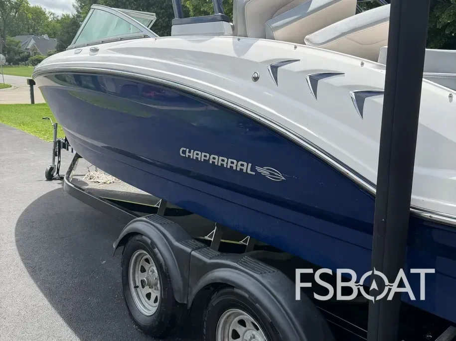 2020 Chaparral 23 SSi - Media 7