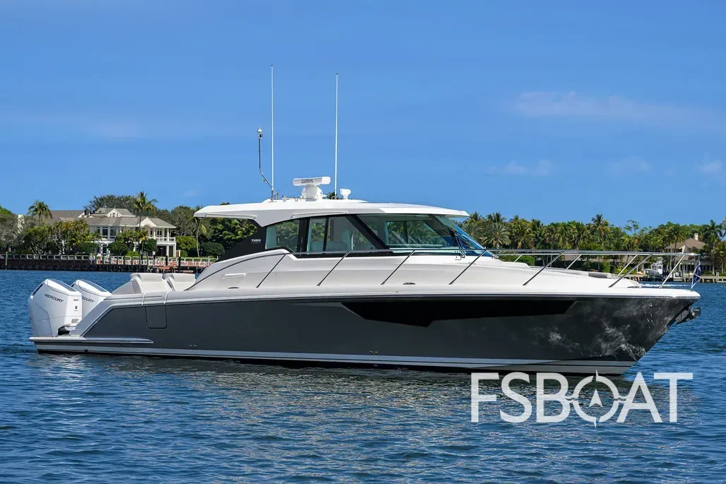 2022 Tiara Yachts 43 LE - Media 2