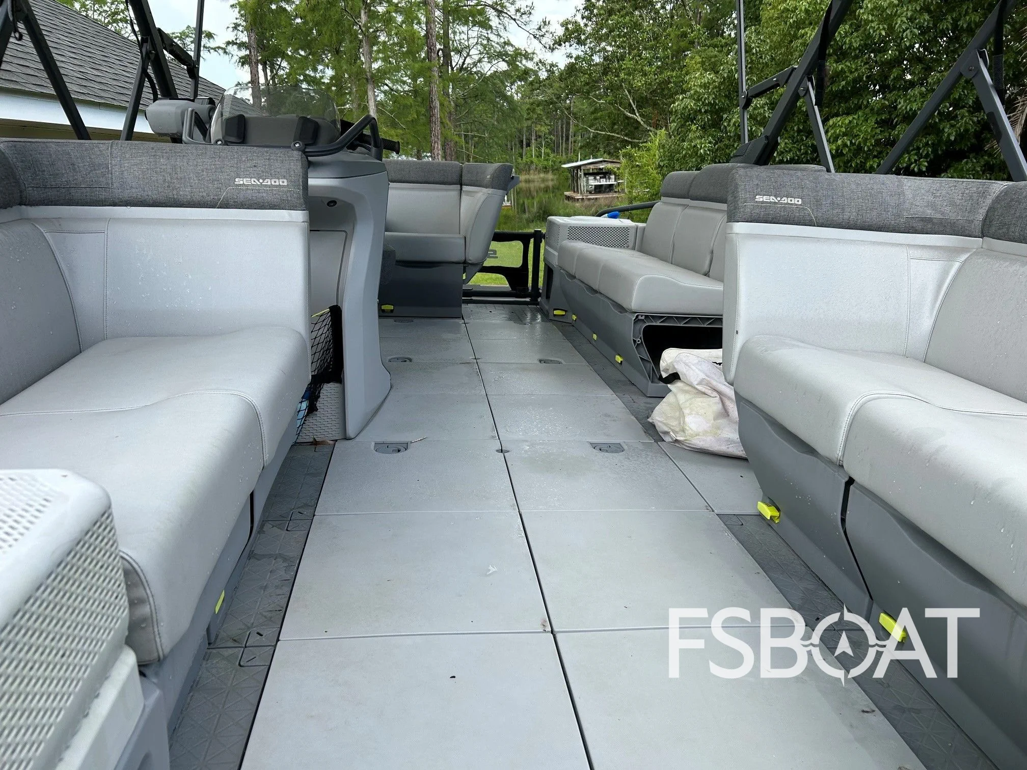 2022 Sea-Doo Switch Cruise 18 - Media 2