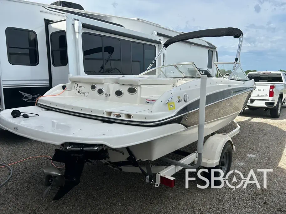 2008 Bayliner 205 - Media 2