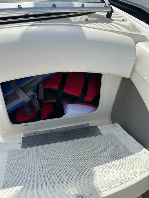 2008 Bayliner 205 - Media 5