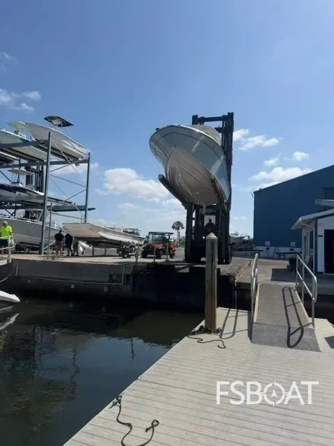 2024 Grady-White Coastal Explorer 251 - Media 3