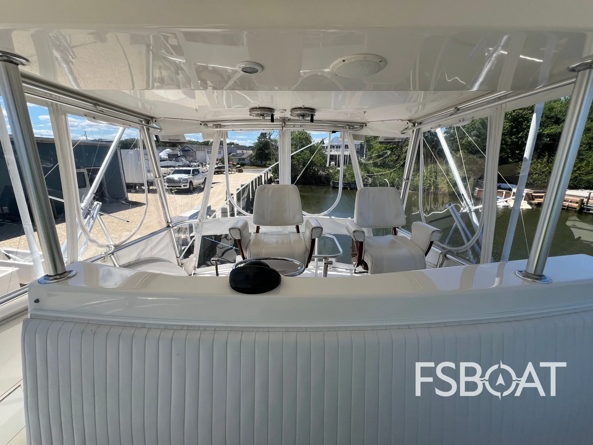 2008 Henriques 42 Flybridge - Media 19