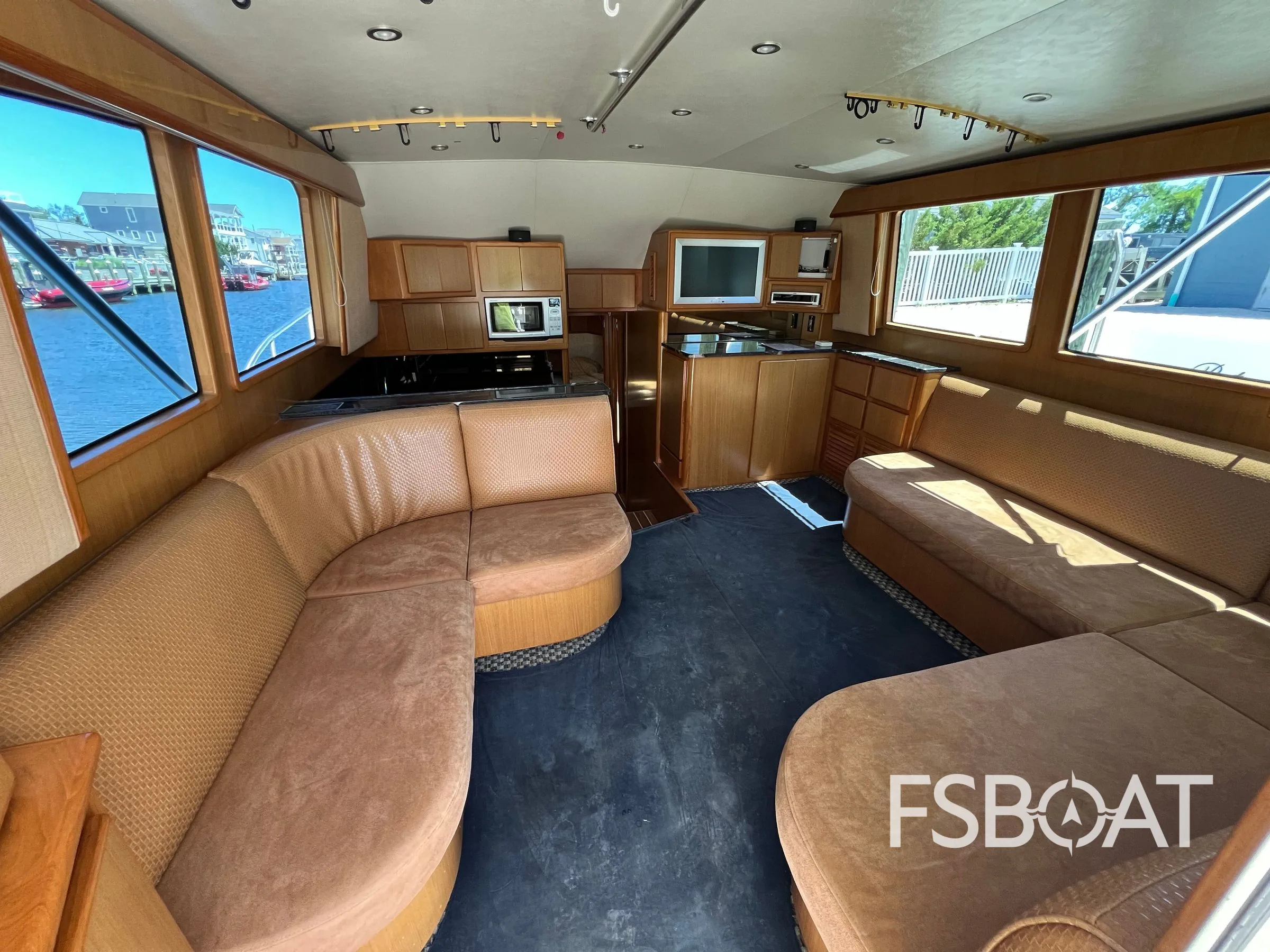 2008 Henriques 42 Flybridge - Media 7