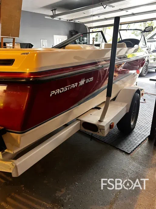 1992 MasterCraft Prostar 205 - Media 3