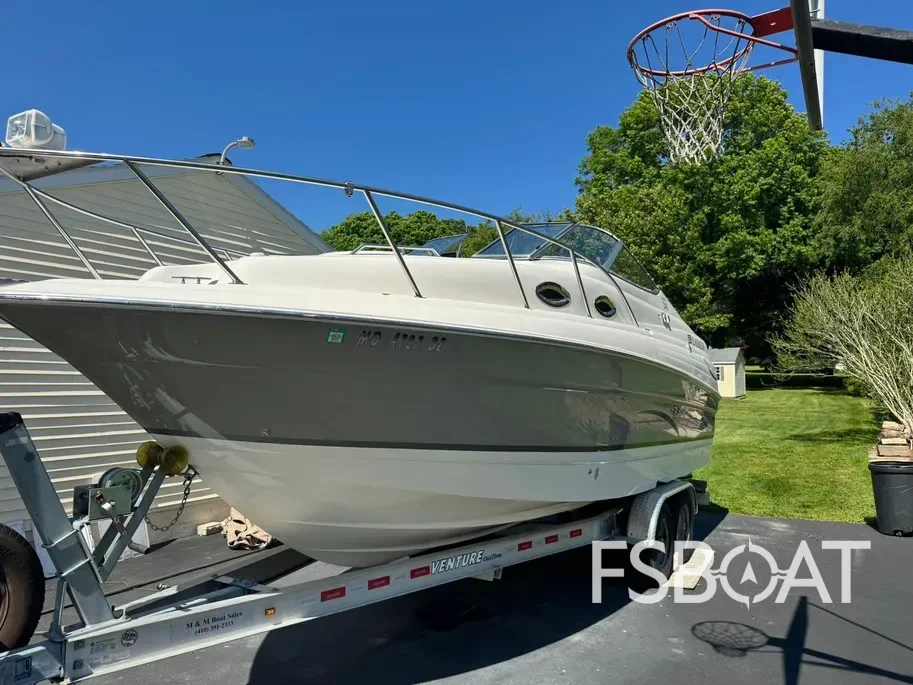 2008 Larson Cabrio 240 Mid Cabin - Media 2