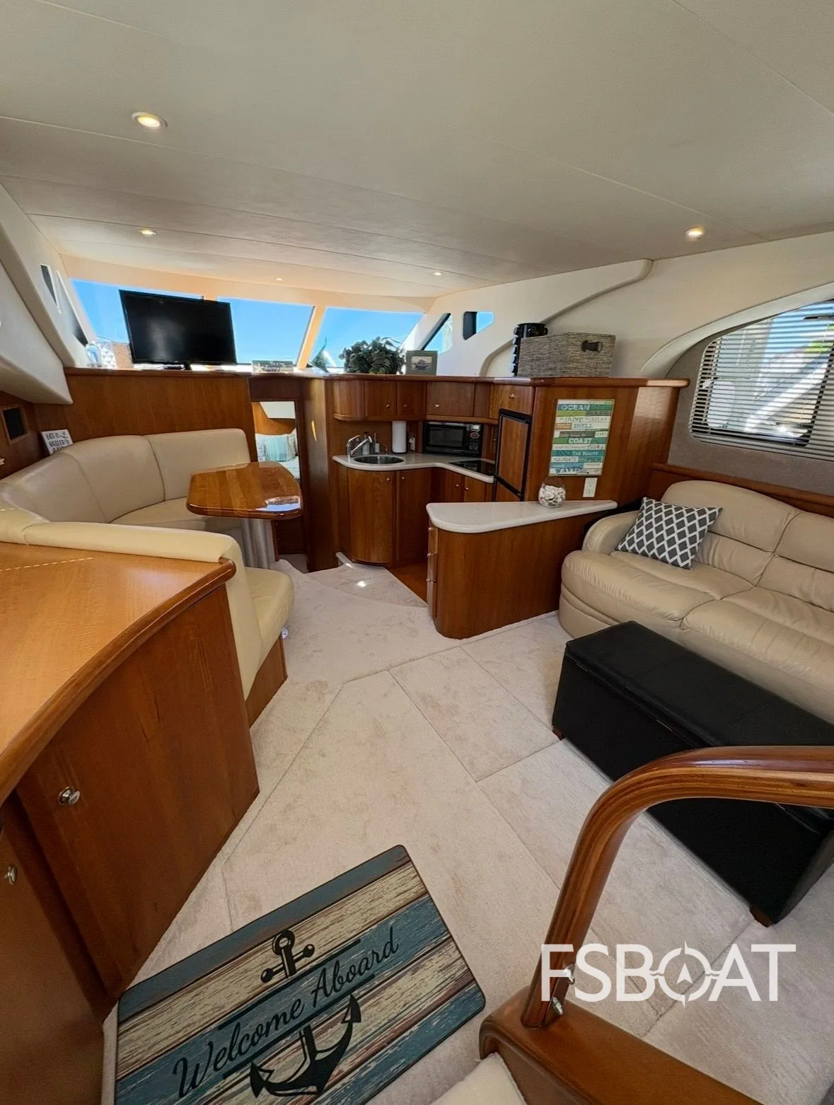 2003 Silverton 35 Motor Yacht - Media 3