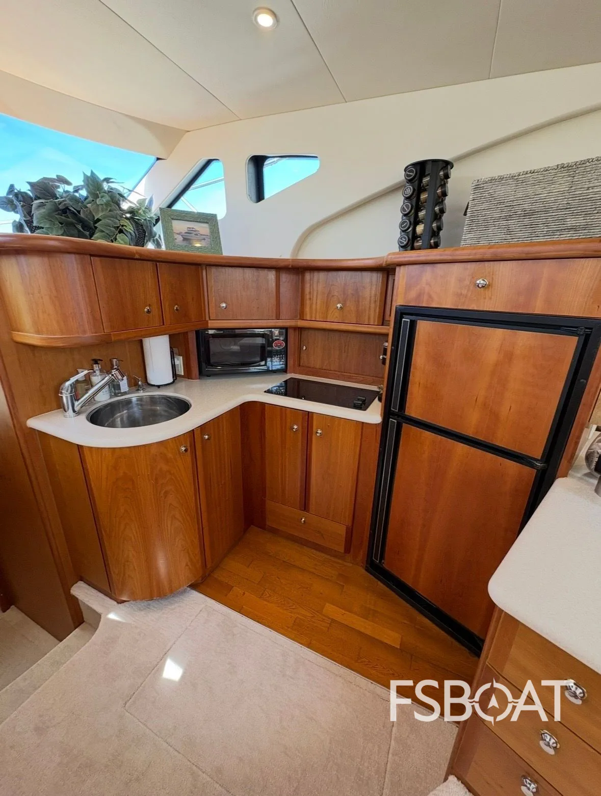 2003 Silverton 35 Motor Yacht - Media 7